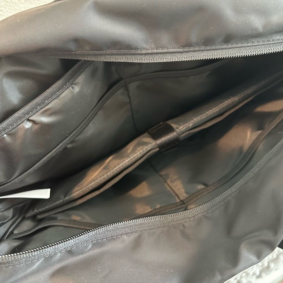 NEW! Huggies Diaper Backpack, Black Quilted gold hardware - Picture 8 of 8